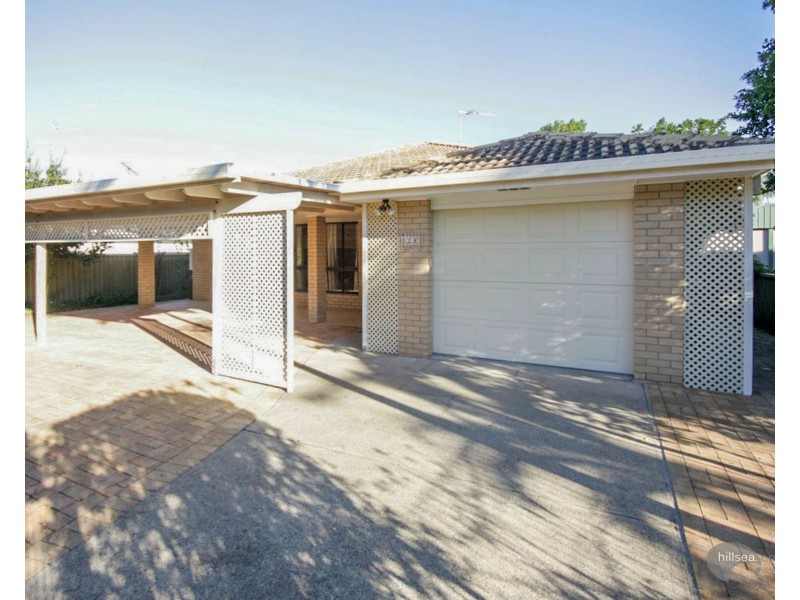 28 Donald Avenue, Paradise Point QLD 4216