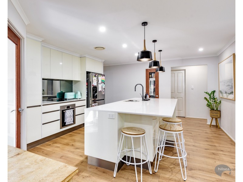 16 Rosswood Court, Helensvale QLD 4212