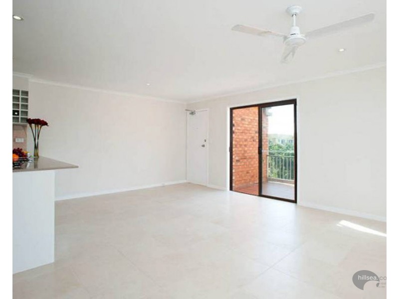 12/16 Madang Crescent, Runaway Bay QLD 4216