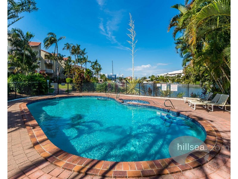 5/22 Jennifer Avenue, Runaway Bay QLD 4216