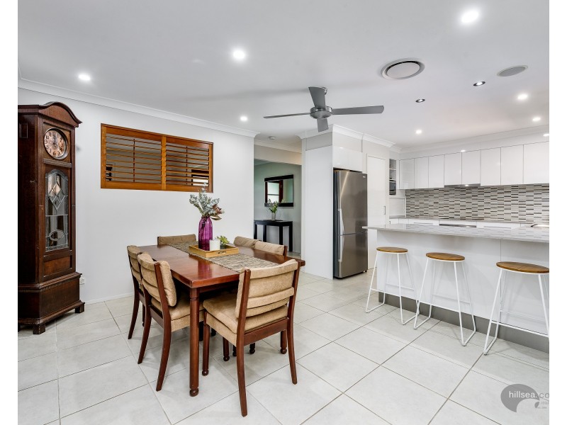 34 Karema Crescent, Runaway Bay QLD 4216