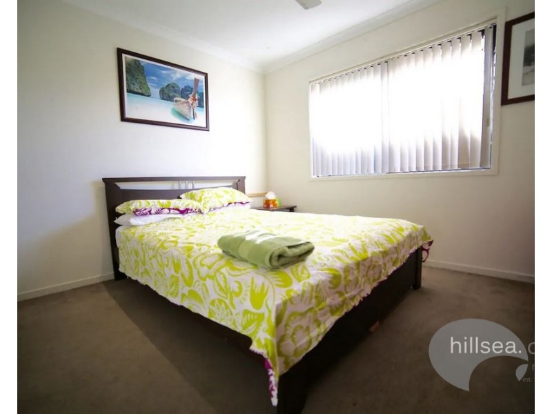 14 Vaggelas Crescent, Biggera Waters QLD 4216