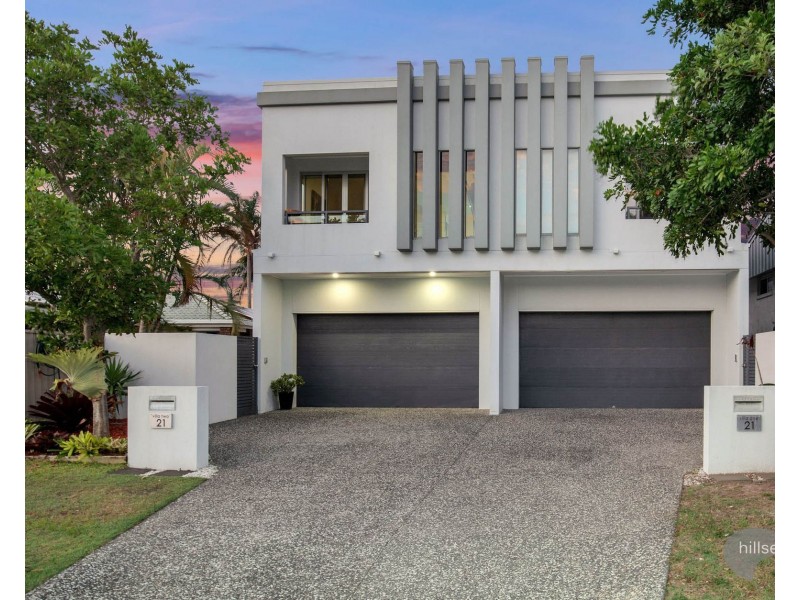 2/21 Scoter Avenue, Paradise Point QLD 4216