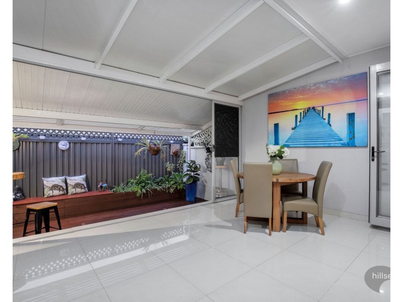 2/21 Scoter Avenue, Paradise Point QLD 4216