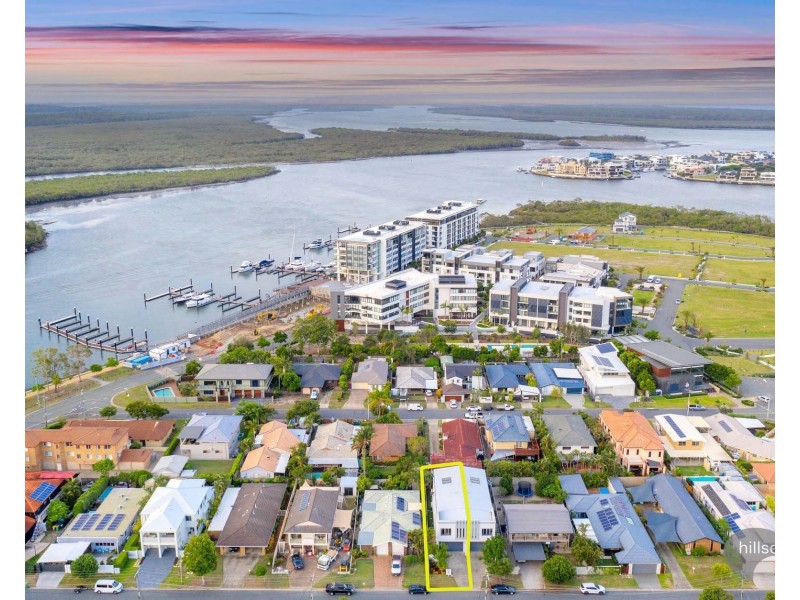 2/21 Scoter Avenue, Paradise Point QLD 4216