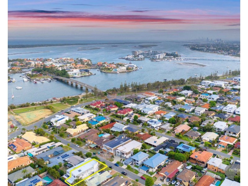 2/21 Scoter Avenue, Paradise Point QLD 4216