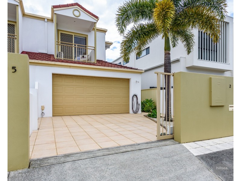 2/25 Teal Avenue, Paradise Point QLD 4216