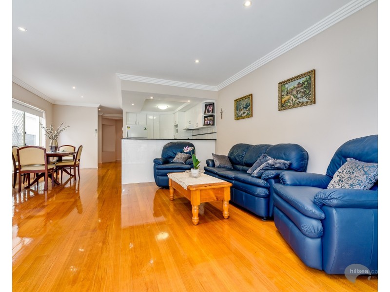 2/25 Teal Avenue, Paradise Point QLD 4216