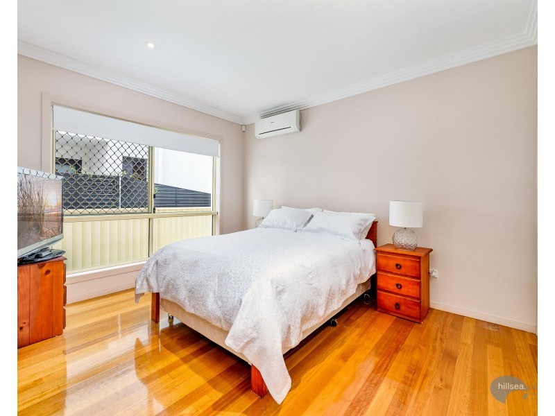 2/25 Teal Avenue, Paradise Point QLD 4216