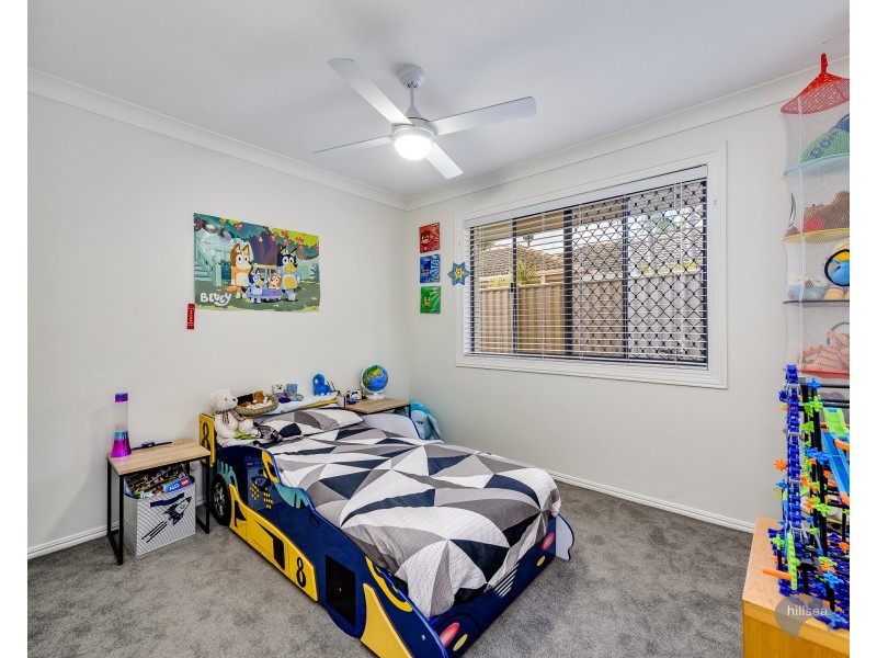 10 Tradewinds Avenue, Paradise Point QLD 4216