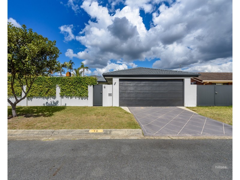 10 Tradewinds Avenue, Paradise Point QLD 4216