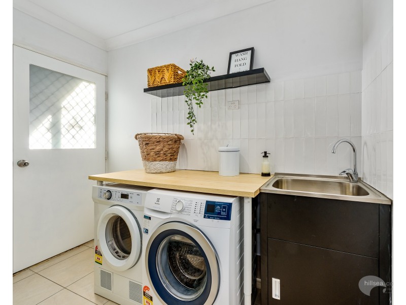 2/57 Numeralla Avenue, Ashmore QLD 4214