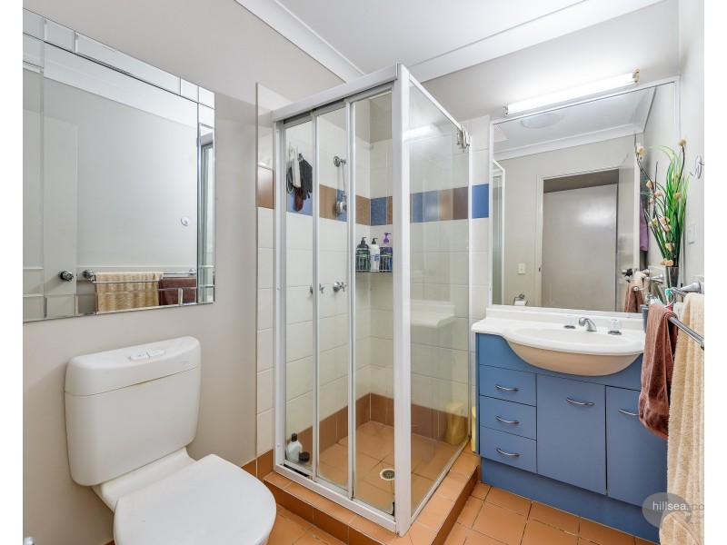 2/183 Coombabah Road, Runaway Bay QLD 4216