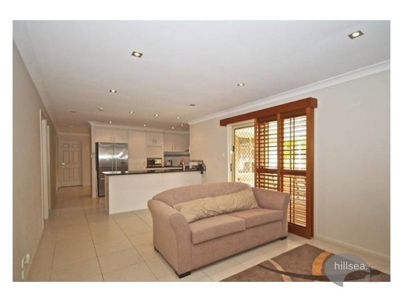 43 Inverness Way, Parkwood QLD 4214