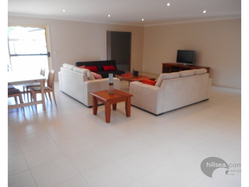 43 Inverness Way, Parkwood QLD 4214