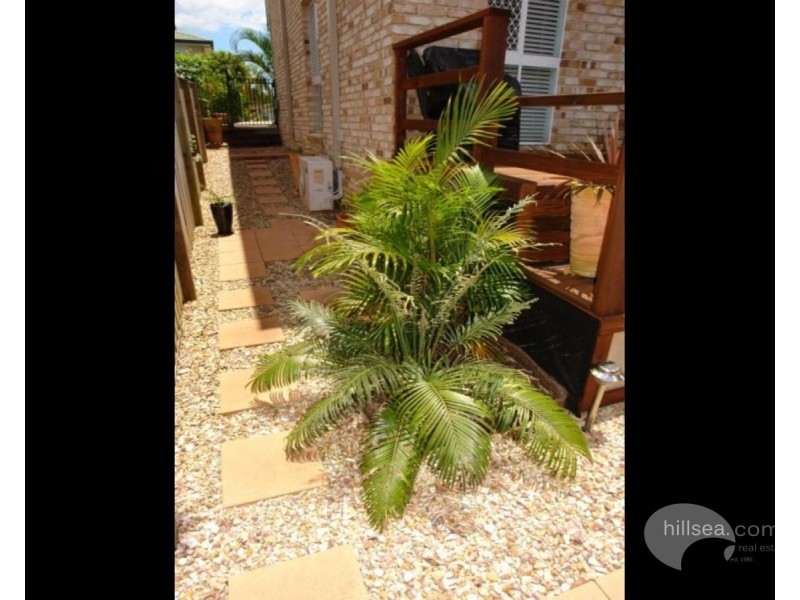 8/90 Pohlman Street, Southport QLD 4215