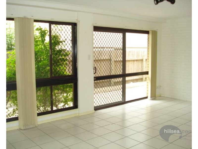 2/278 Marine Parade, Labrador QLD 4215