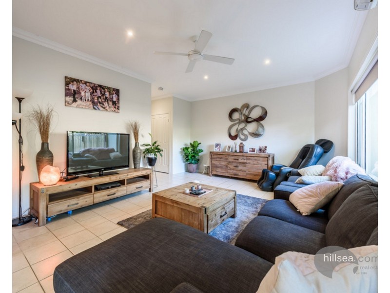 6/395 Pine Ridge Road, Runaway Bay QLD 4216