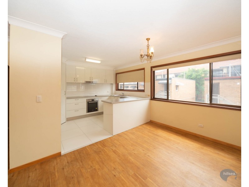 5/270 Marine Parade, Labrador QLD 4215
