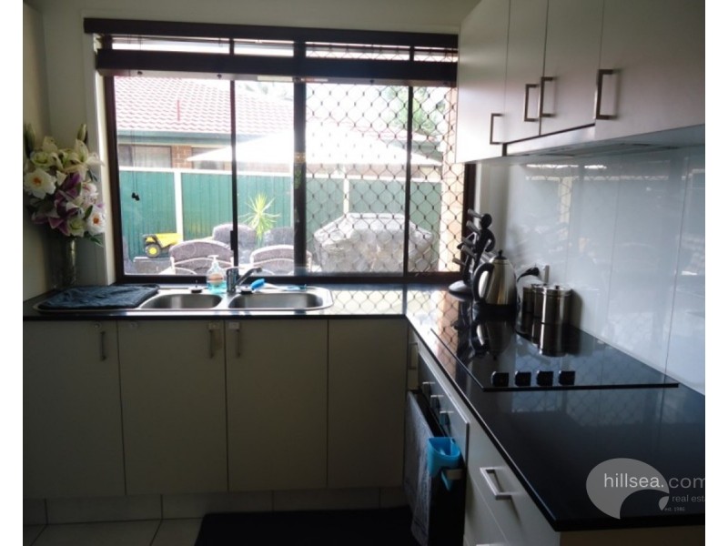 2/55 Morinda Way, Labrador QLD 4215