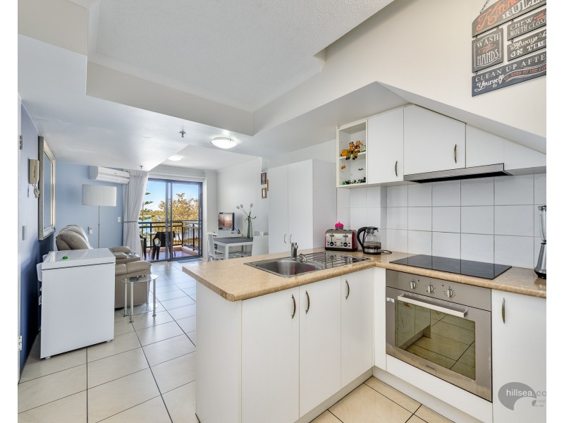 27/452 Marine Parade, Biggera Waters QLD 4216