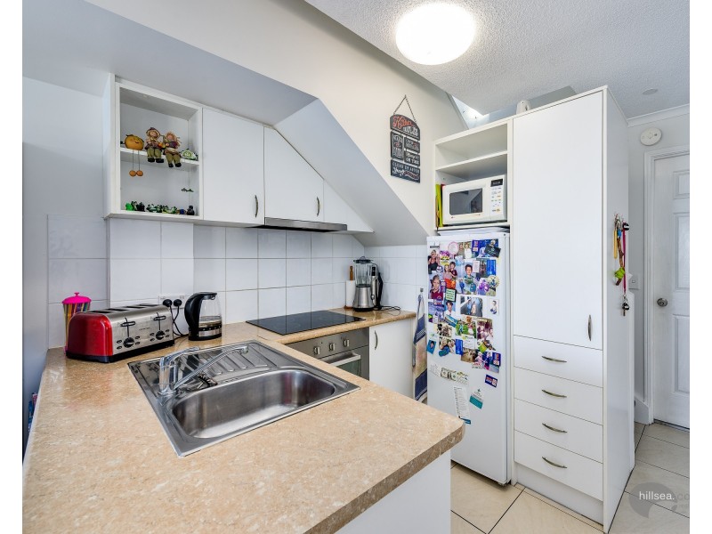 27/452 Marine Parade, Biggera Waters QLD 4216