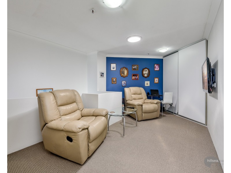 27/452 Marine Parade, Biggera Waters QLD 4216