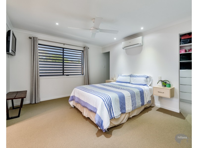 2/10 Neville Avenue, Southport QLD 4215