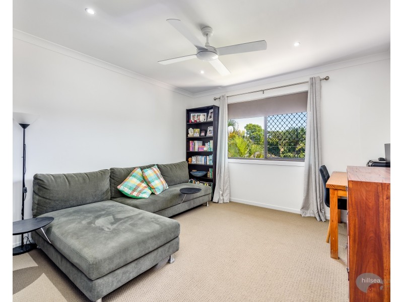 2/10 Neville Avenue, Southport QLD 4215