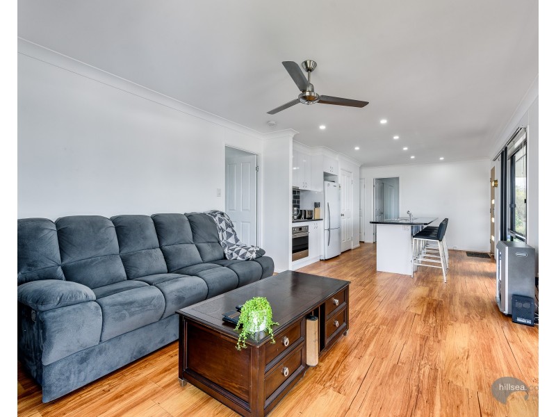 65 Coombe Avenue, Hope Island QLD 4212