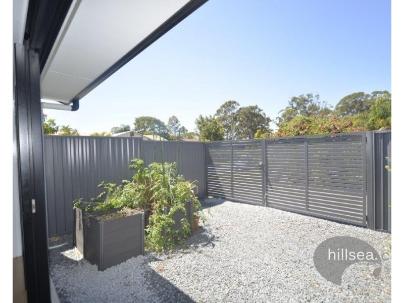 1/7 Robin Joy Close, Labrador QLD 4215