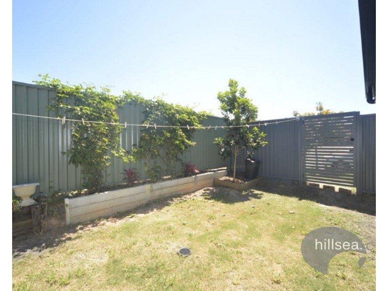 1/7 Robin Joy Close, Labrador QLD 4215