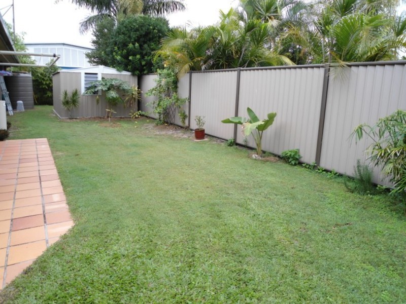 34 Thrush Avenue, Paradise Point QLD 4216
