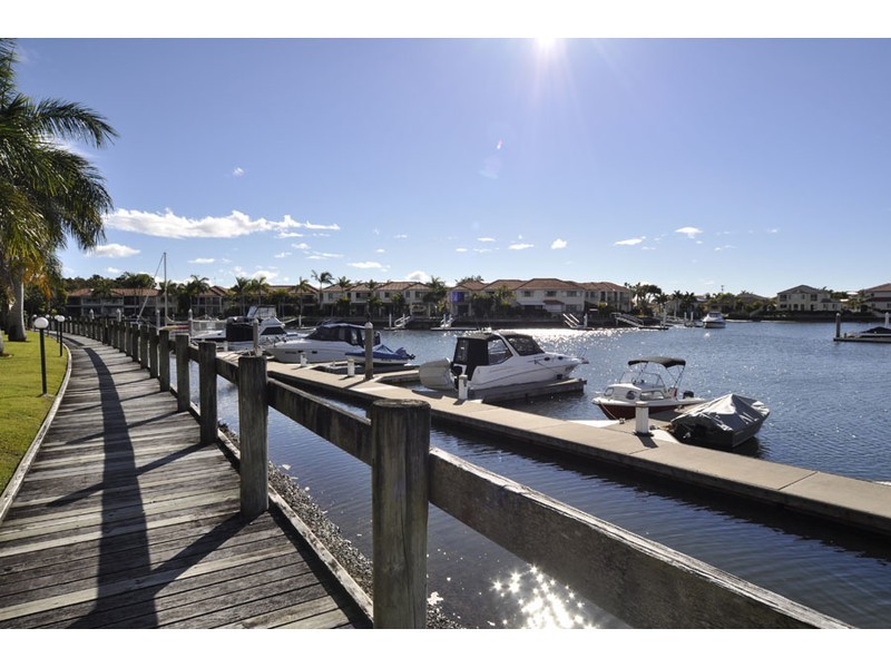 31/41a Broadwater Street, Runaway Bay QLD 4216