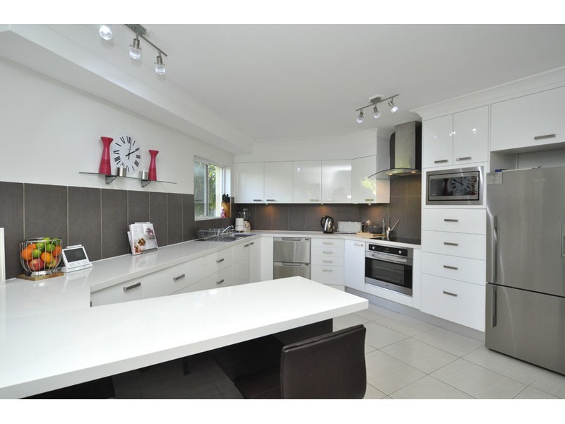 31/41a Broadwater Street, Runaway Bay QLD 4216