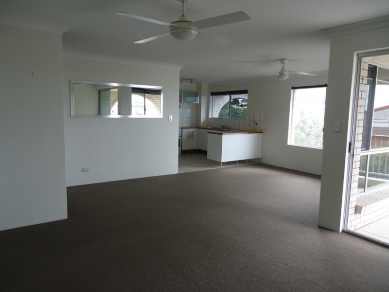 10/282 Marine Parade, Labrador QLD 4215