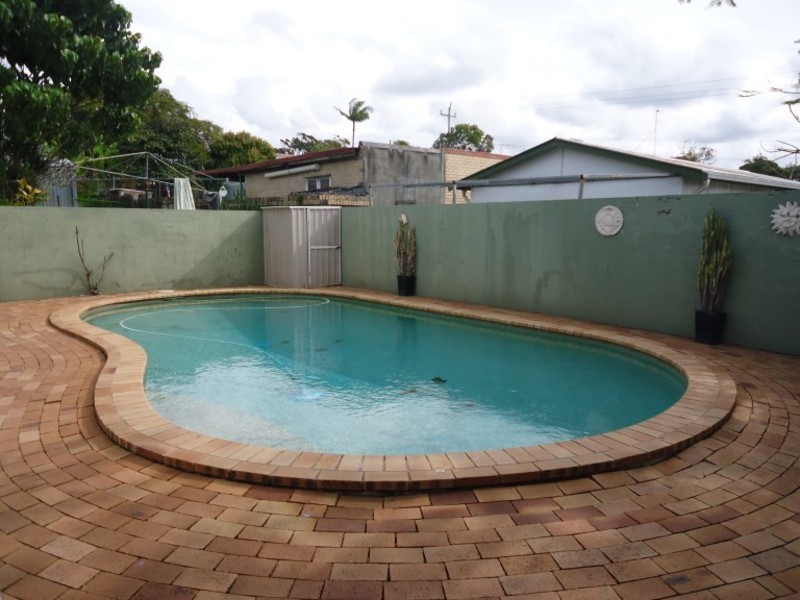 34 Ernest Street, Labrador QLD 4215