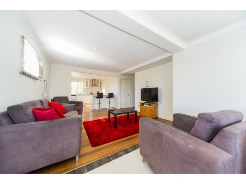 1/48 Government Road, Labrador QLD 4215