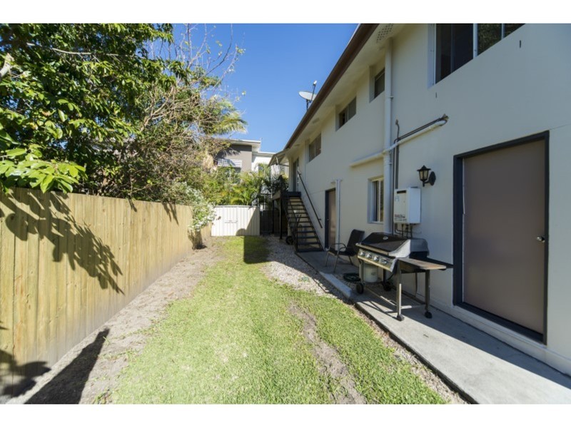 1/48 Government Road, Labrador QLD 4215