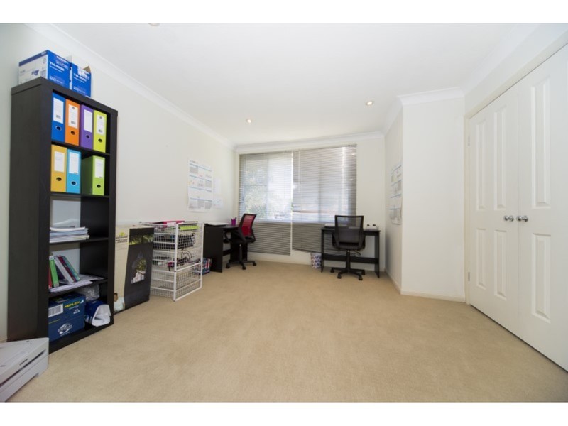 1/48 Government Road, Labrador QLD 4215