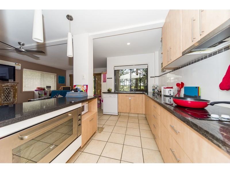 43 Ballybunyon Crescent, Hope Island QLD 4212