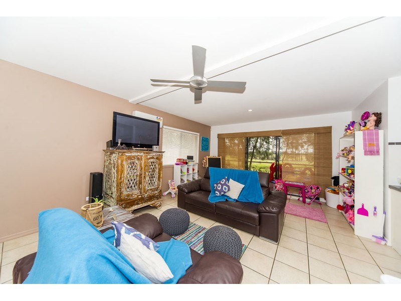 43 Ballybunyon Crescent, Hope Island QLD 4212