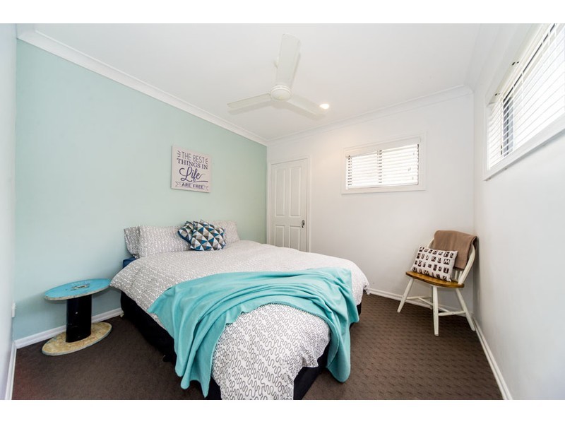 43 Ballybunyon Crescent, Hope Island QLD 4212