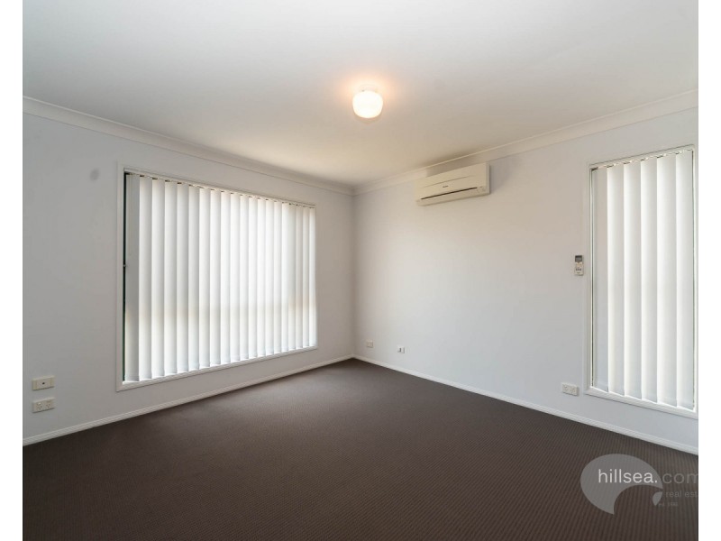 8 Oxbridge Chase, Arundel QLD 4214