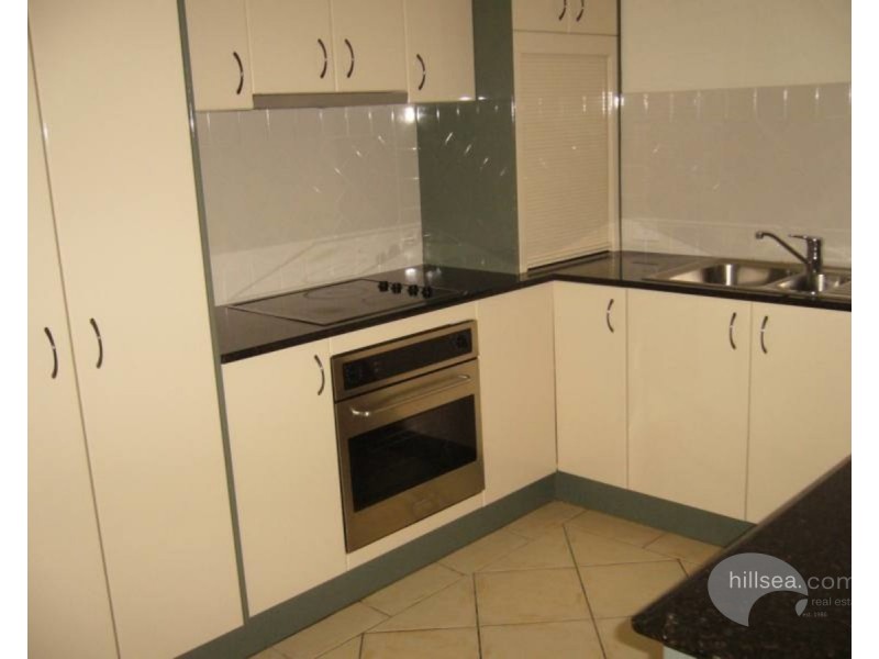 3/228 Queen Street, Southport QLD 4215