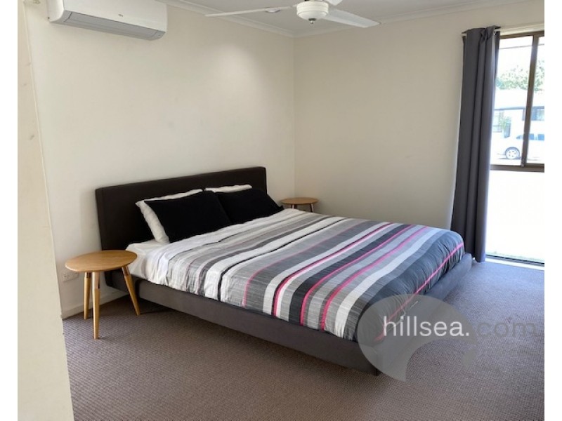 21 Burrinjuck Dve, Coombabah QLD 4216