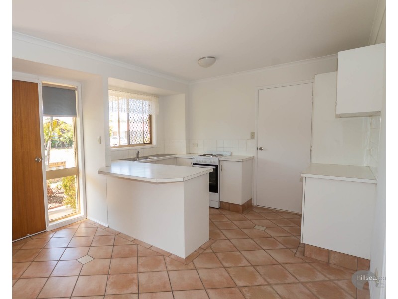 1/3 Stephanie Court, Labrador QLD 4215