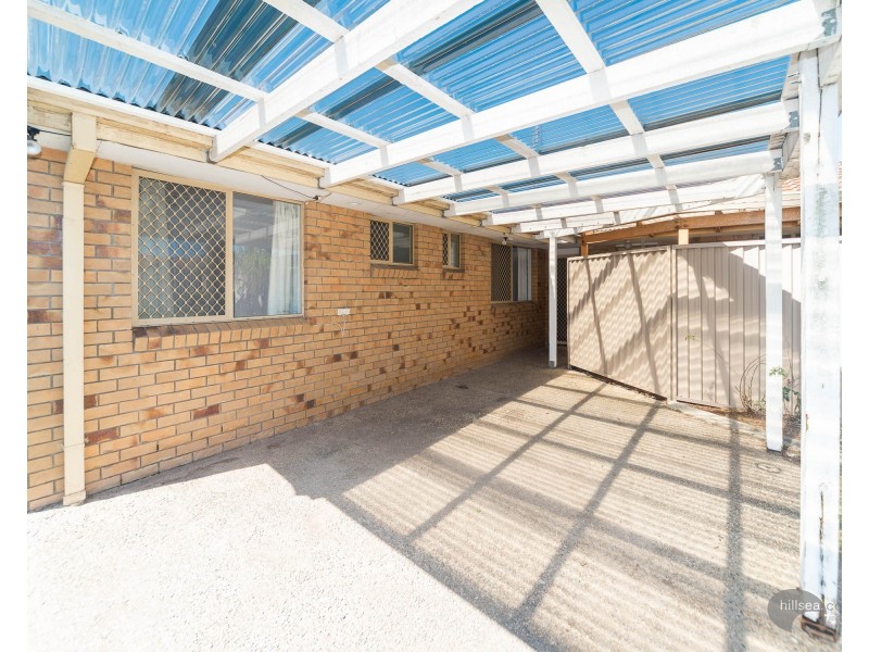 1/3 Stephanie Court, Labrador QLD 4215