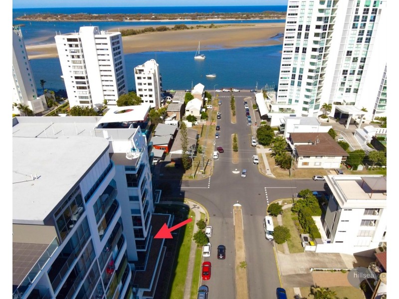 201/20 Labrador Street, Labrador QLD 4215