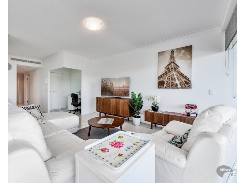 201/20 Labrador Street, Labrador QLD 4215